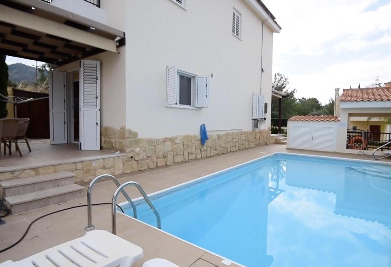 Fab Sea And Mountain View Villa, Walking Distance From The Sandy Beach Yialia 외부 사진