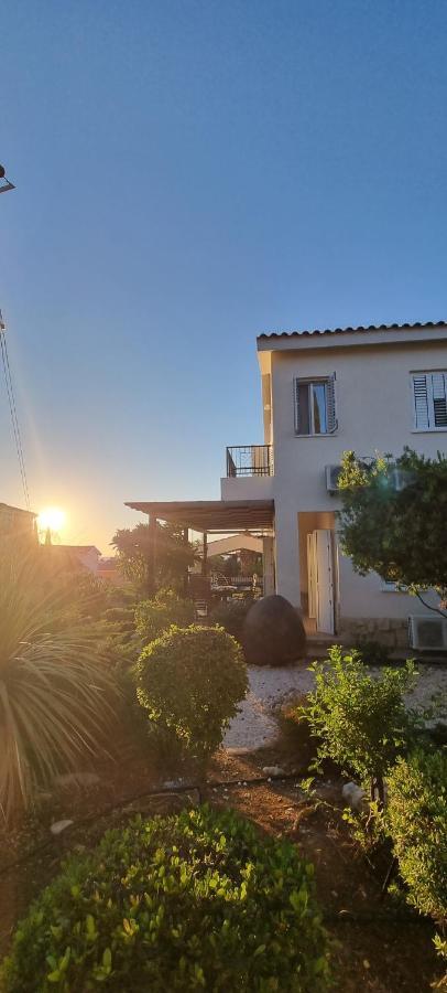 Fab Sea And Mountain View Villa, Walking Distance From The Sandy Beach Yialia 외부 사진