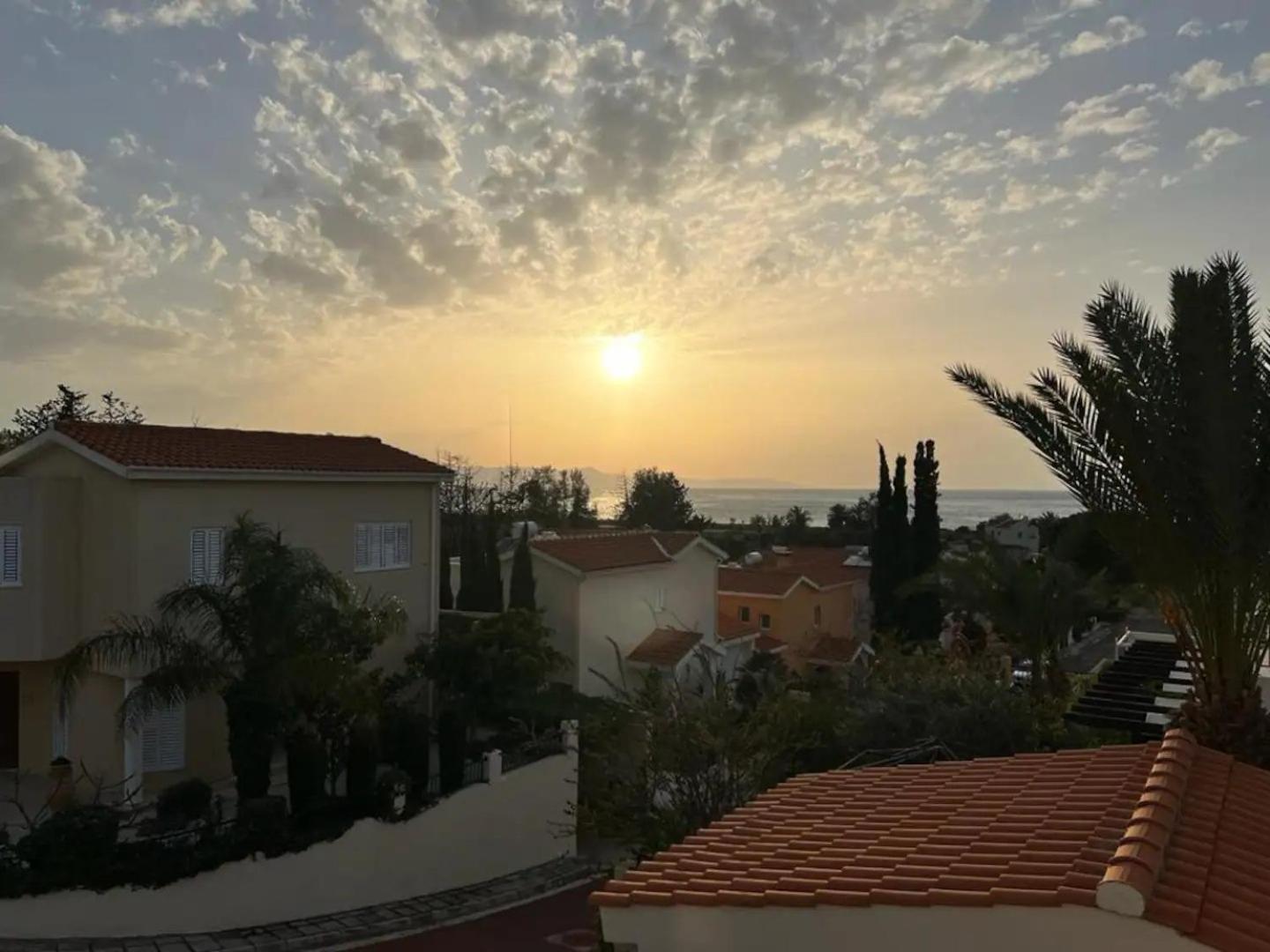 Fab Sea And Mountain View Villa, Walking Distance From The Sandy Beach Yialia 외부 사진